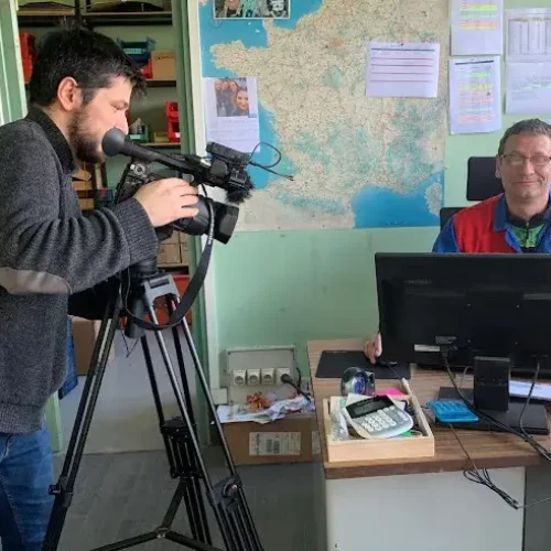 Scène de tournage d’un film d’entreprise Scène de tournage d'un film d'entreprise réalisée par l'agence Videocom